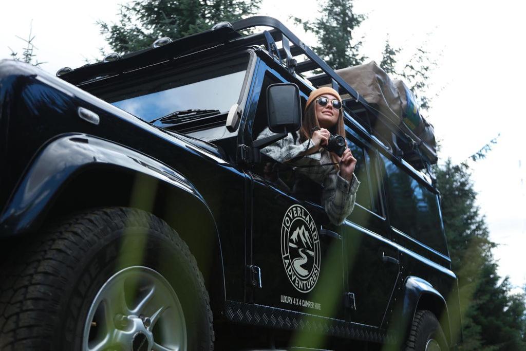 Land Rover Defender Camper Hire Morpeth Buitenkant foto