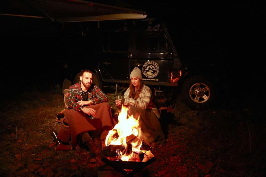Land Rover Defender Camper Hire Morpeth Buitenkant foto