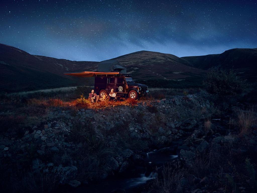 Land Rover Defender Camper Hire Morpeth Buitenkant foto